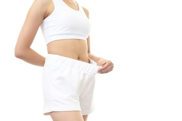 鶴瀬で「アロマクリーム作り」〜整体・ヨガ・アロマサロン〜