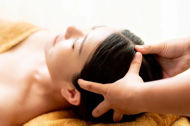 リラックス効果が期待できるヘッドスパ♪