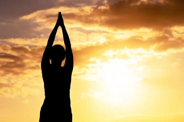 太陽礼拝１０８回チャレンジ～鶴瀬でヨガ・インスタライブ～